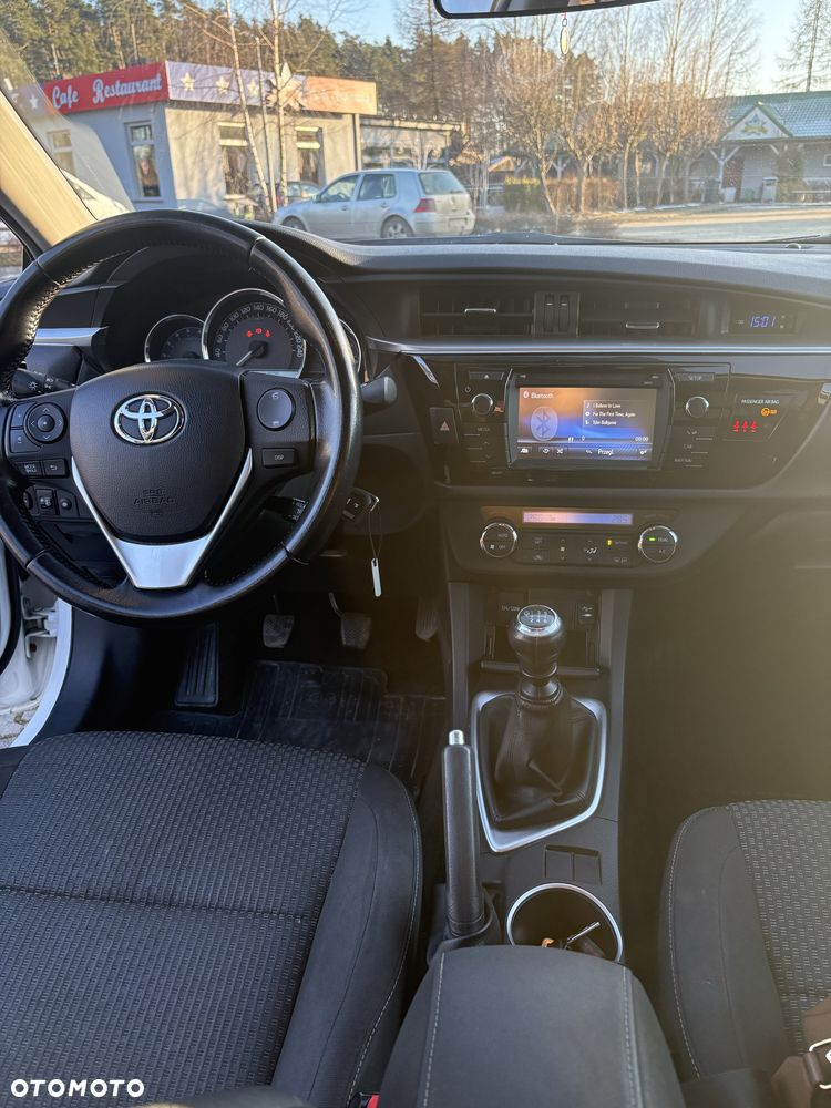 Toyota Corolla - 5