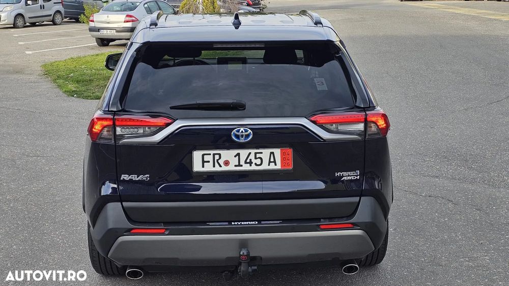Toyota RAV4 2.5 4x4 Team Deutschland - 8