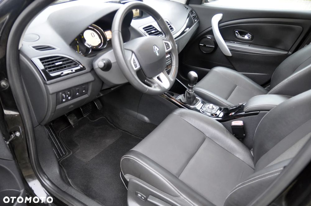 Renault Megane 1.2 16V TCE Energy Bose Edition - 8