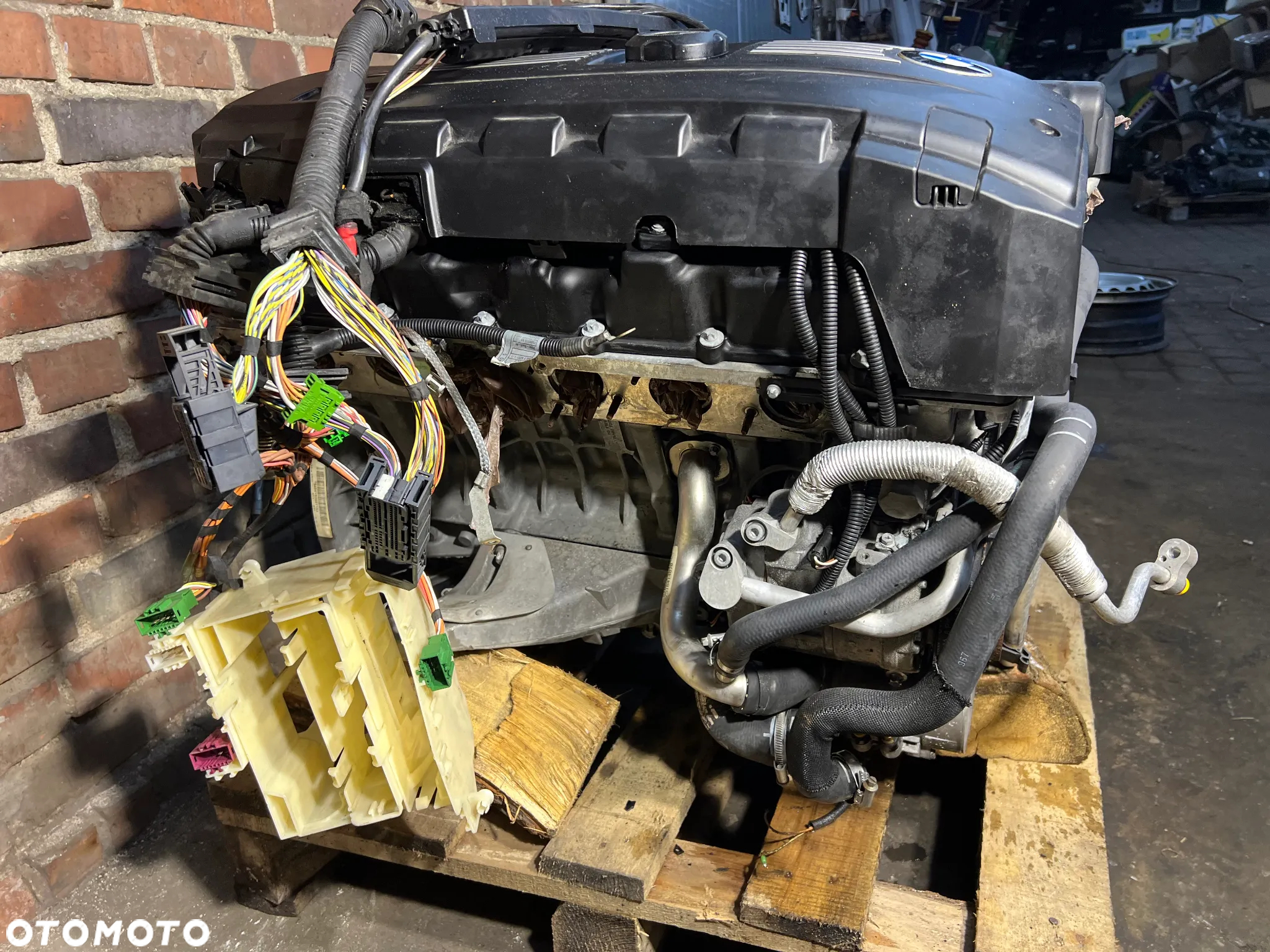 BMW E60 E90 E91 E92 E93 F10 F11  SILNIK N53B30A 195tys km    KOMPLETNY Z WTRYSKAMI INDEKS 09 - 8