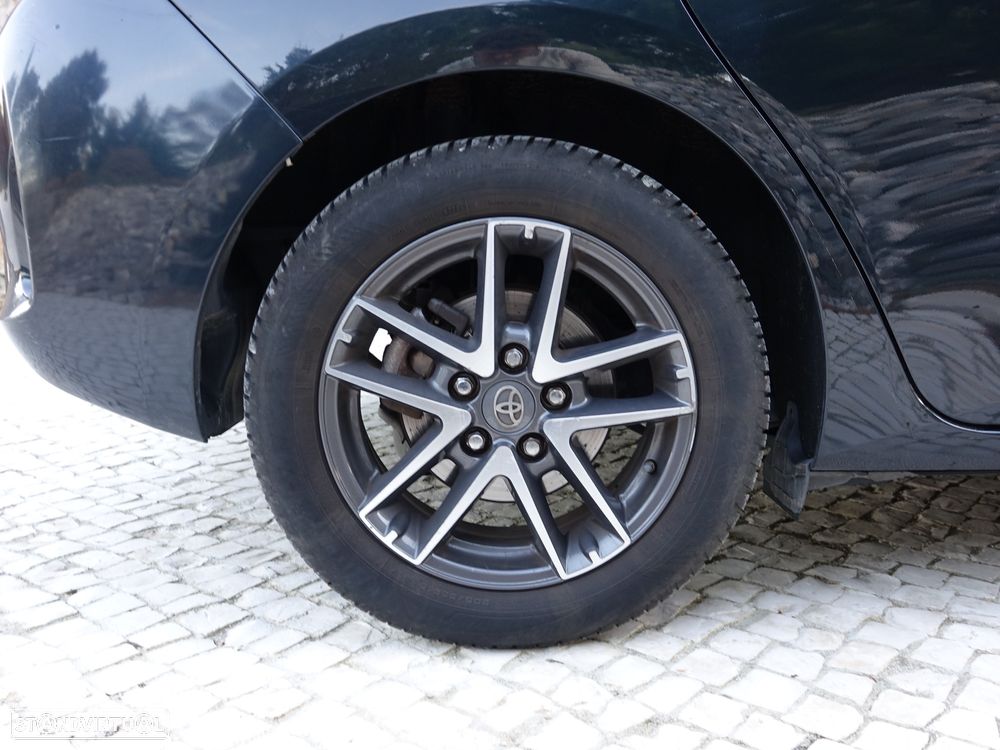 Toyota Auris 1.8 HSD Exclusive+Navi - 10