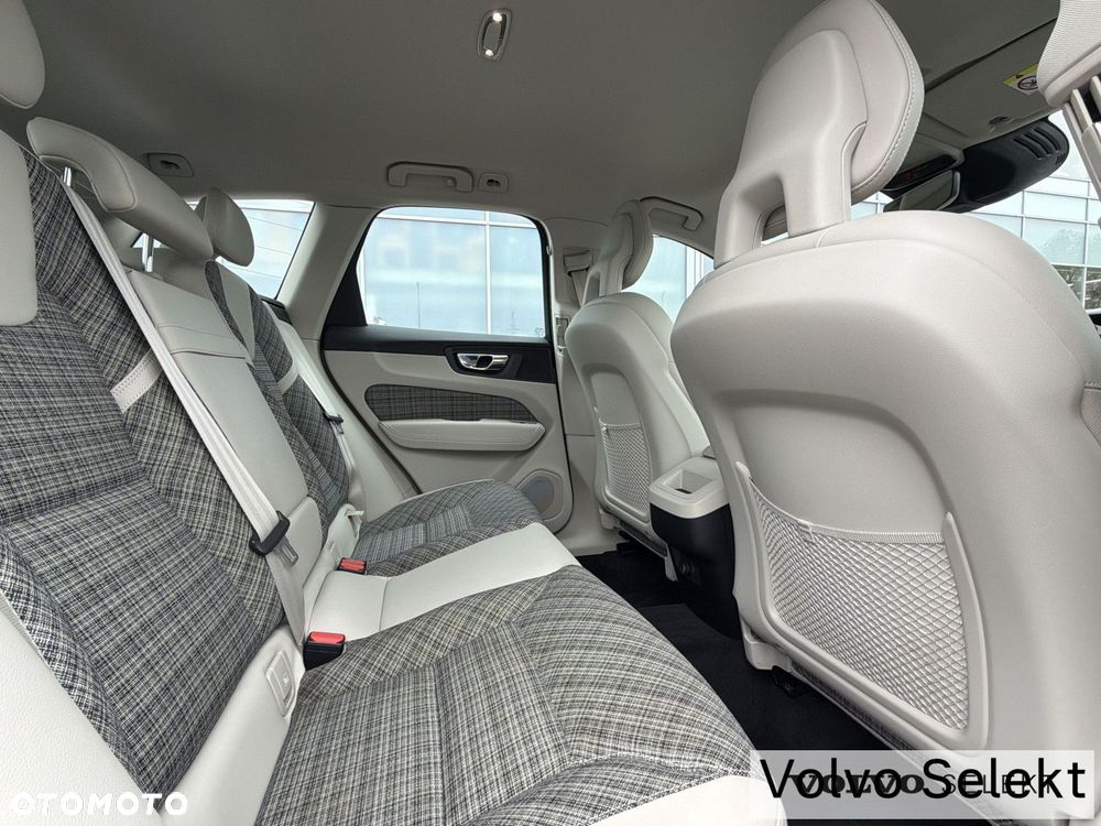 Volvo XC 60 - 16