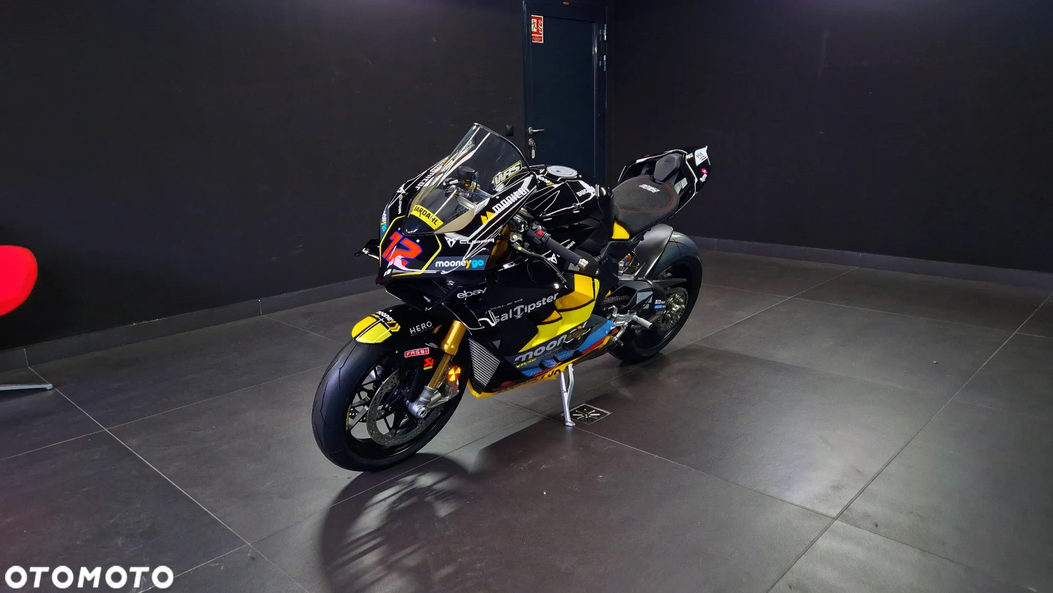 Ducati Panigale V4S - 7