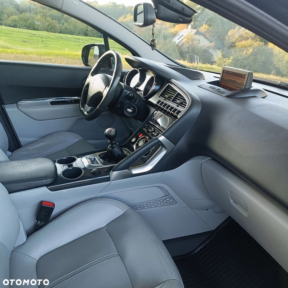 Peugeot 3008 - 16