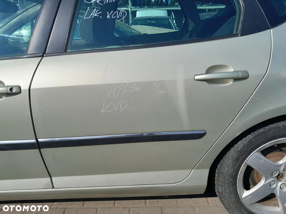 PEUGEOT 407 SW DRZWI LEWE TYLNE LEWY TYŁ KOLOR: KCVD - 1