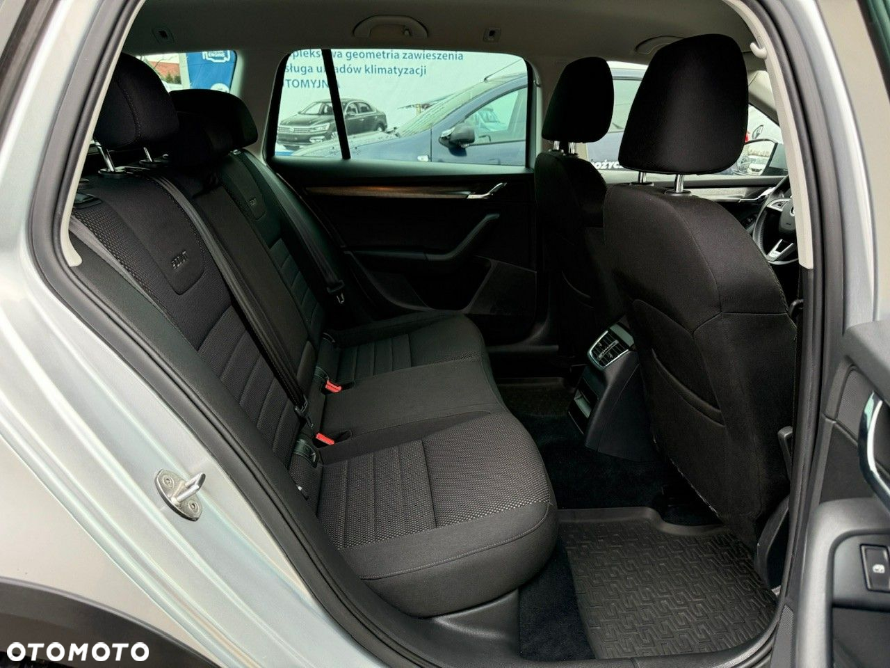 Skoda Octavia 2.0 TDI (Green tec) 4x4 Ambition - 26