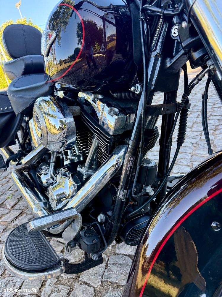 Harley-Davidson Heritage FLSTC Heritage Softail Classic - 15