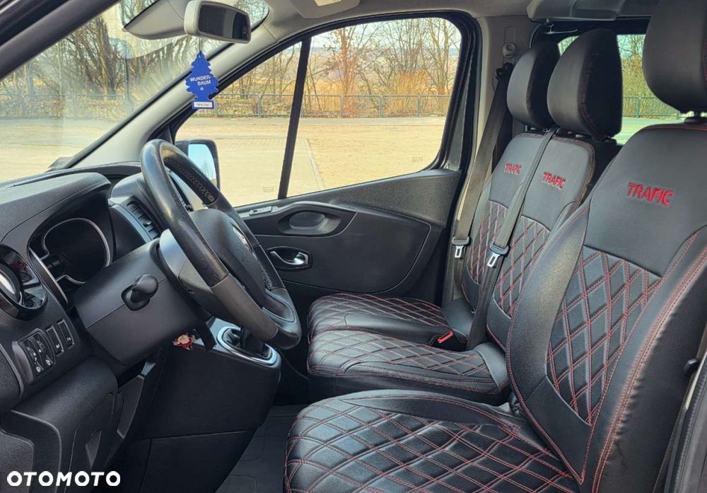 Renault Trafic - 11