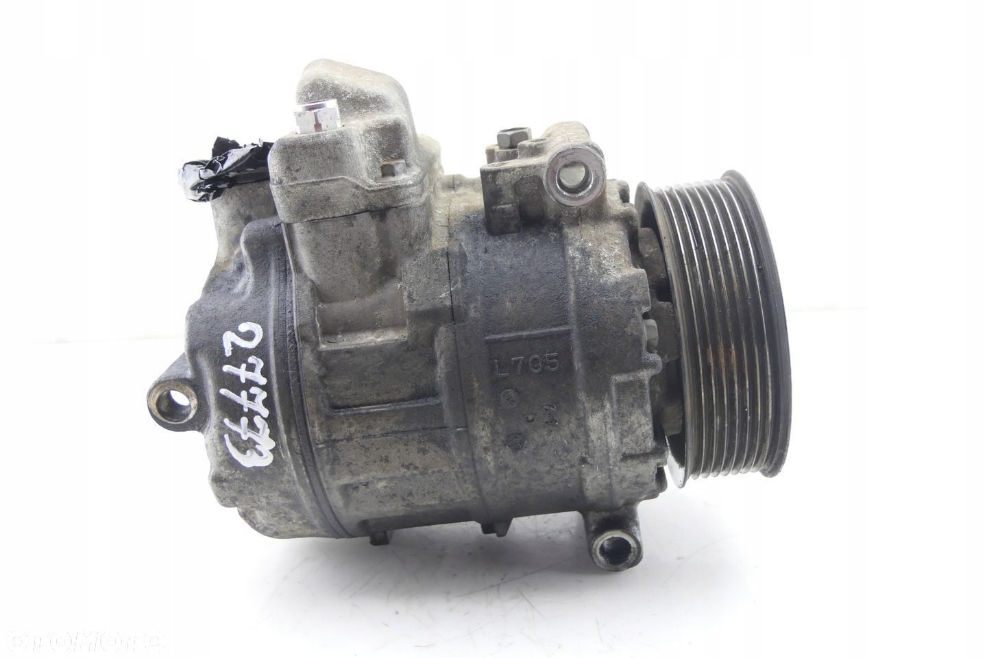 Sprężarka Klimatyzacji RANGE ROVER L322 2.7D - 4