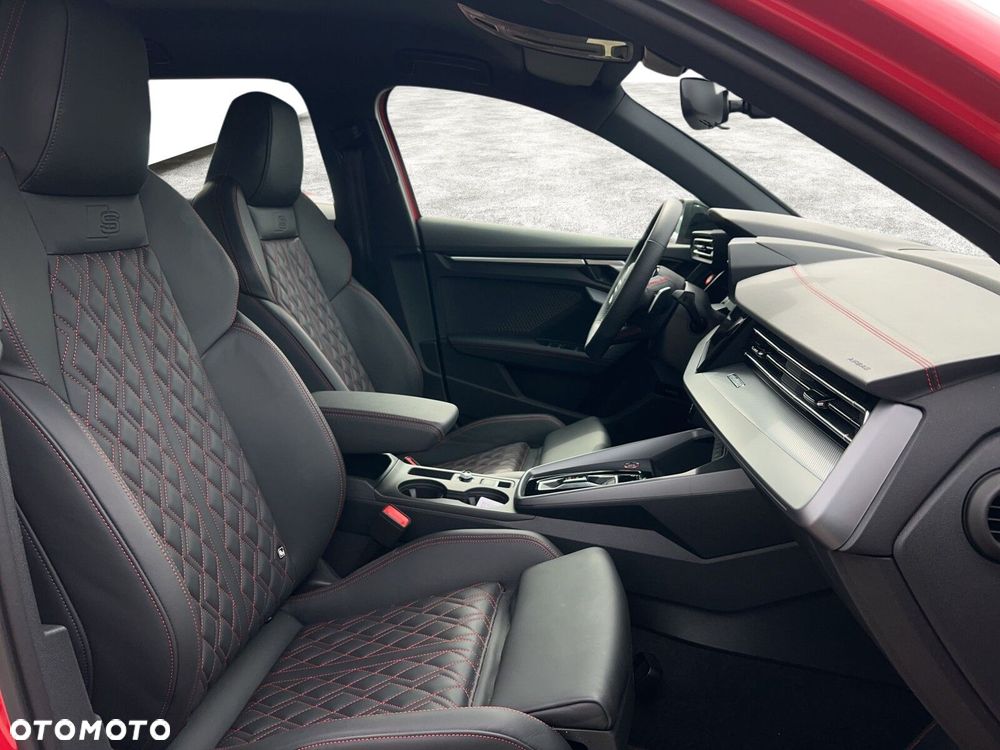Audi S3 Sportback TFSI Quattro S tronic - 14
