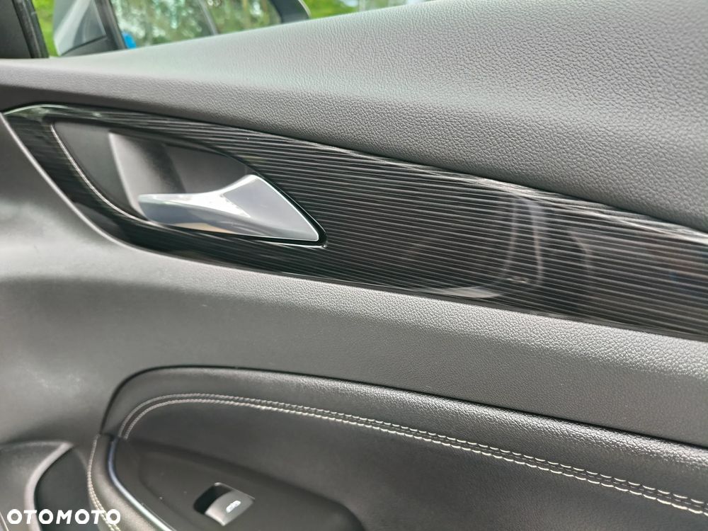 Opel Insignia 2.0 Exclusive - 24
