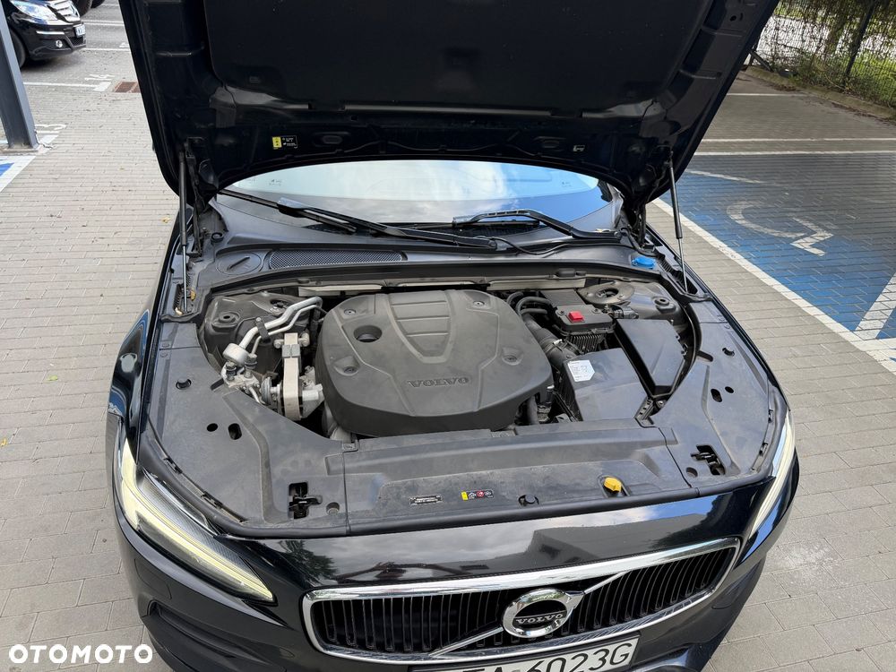 Volvo V90 D4 Momentum Pro - 13