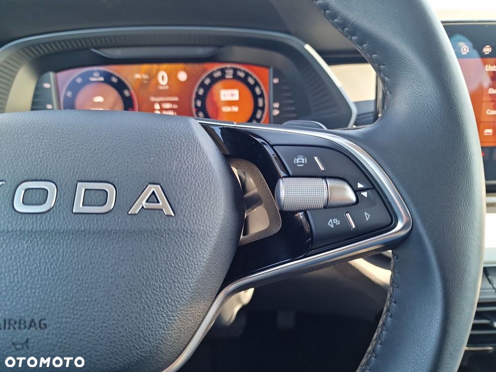 Skoda Octavia 1.5 TSI mHEV Selection DSG - 29
