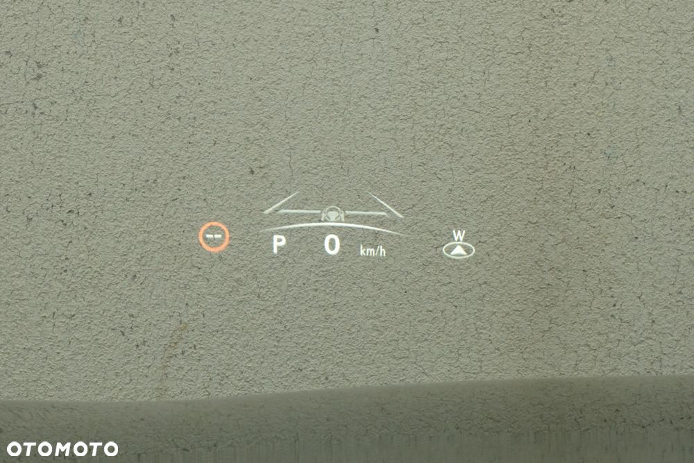 Lexus RX 350h Omotenashi - 32