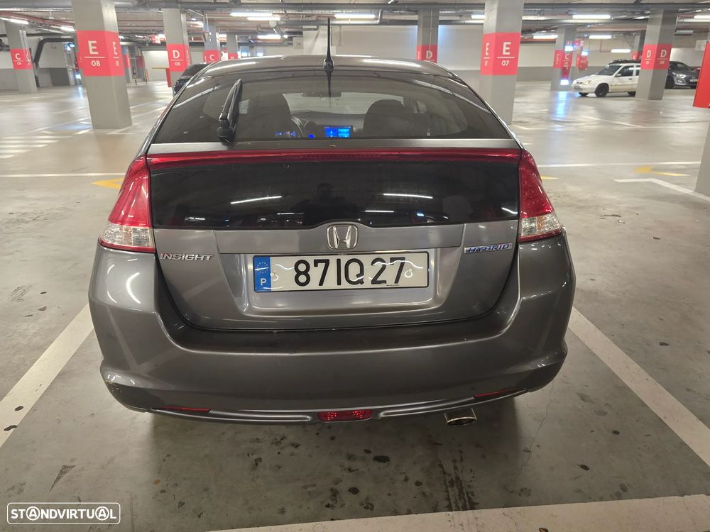 Honda Insight 2010 photo 3