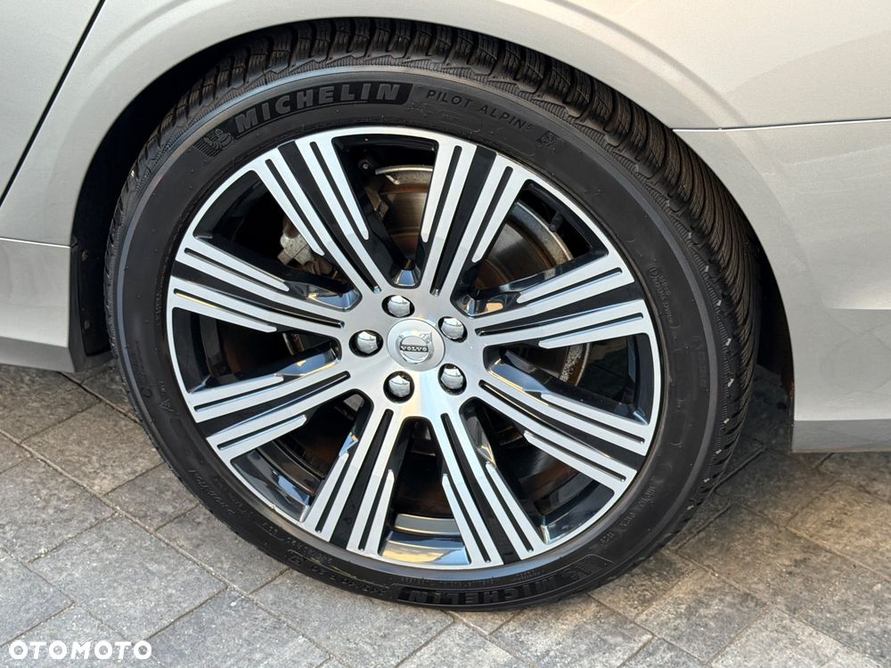 Volvo V90 T6 AWD Plug-In Hybrid Inscription Expression - 17