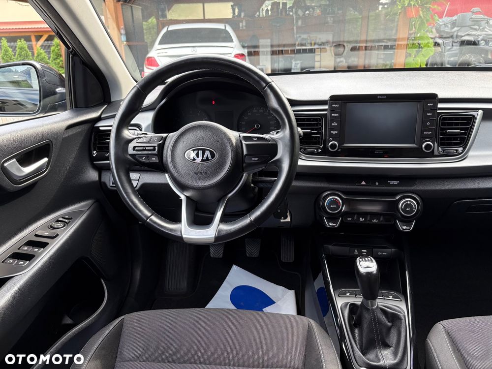 Kia Rio - 19