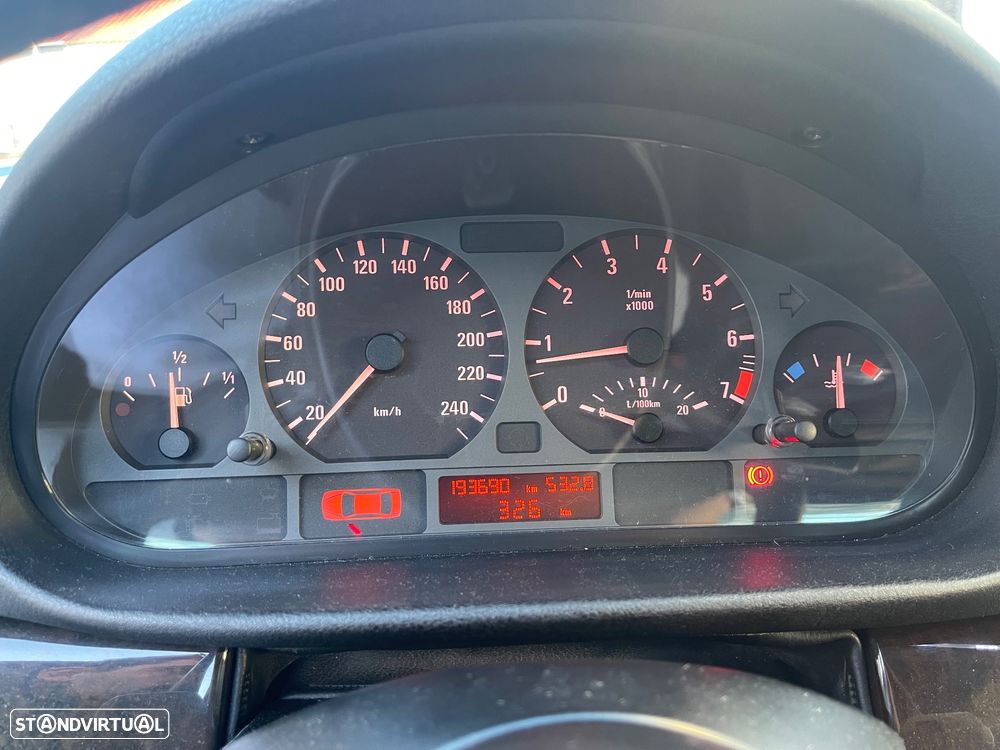 BMW 316 i Touring - 7