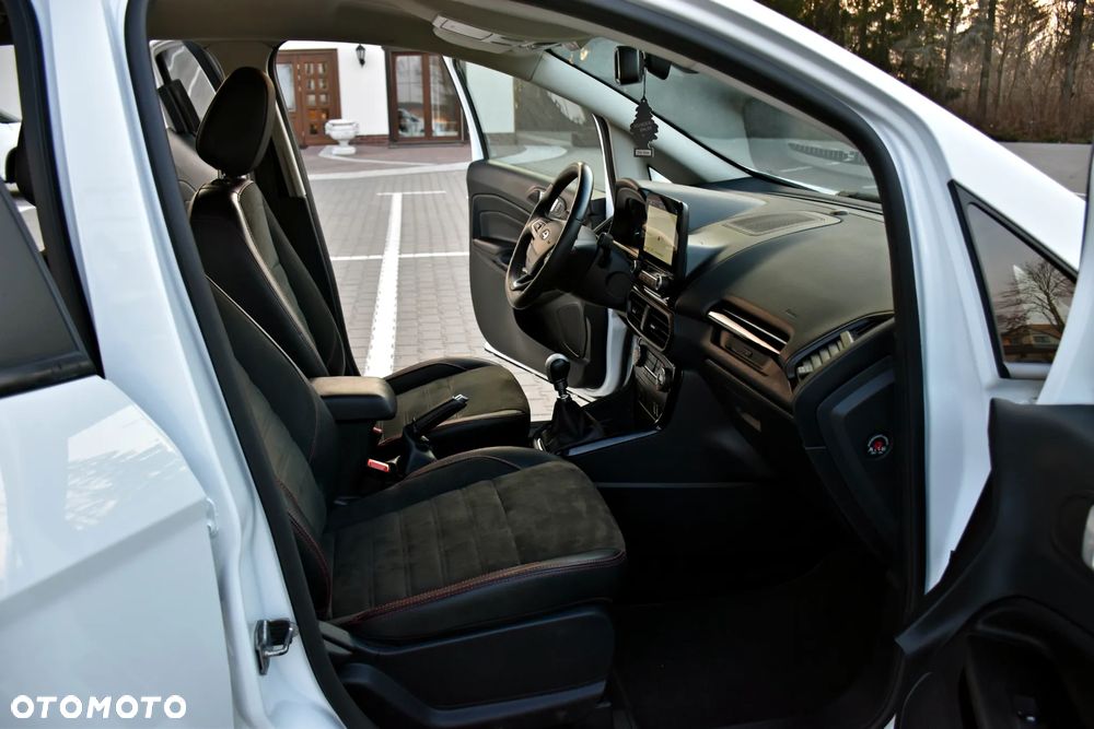 Ford EcoSport 1.0 EcoBoost ST-LINE - 28