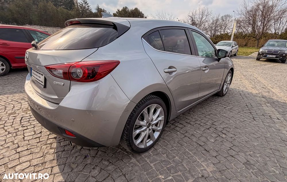 Mazda 3 G165 Revolution - 7