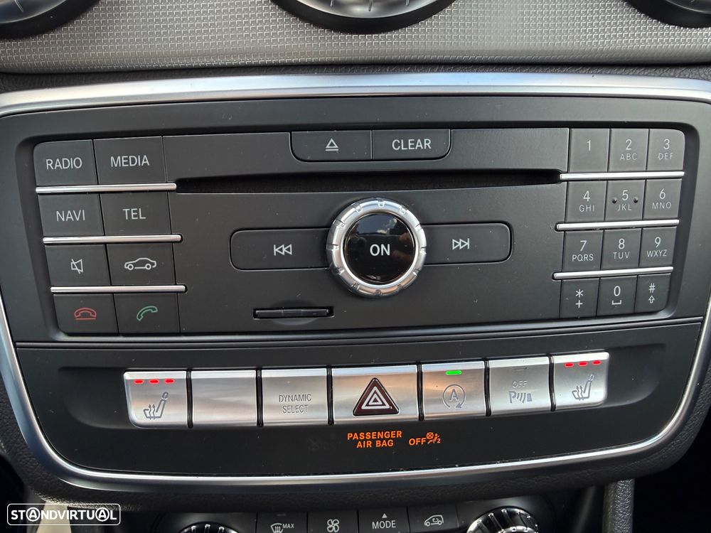Mercedes-Benz CLA 200 d Shooting Brake AMG Line Aut. - 35