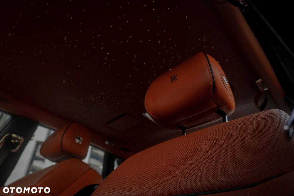 Rolls-Royce Phantom Standard - 24