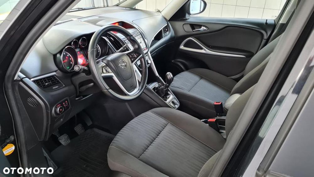 Opel Zafira Tourer 1.4 Turbo Edition - 8