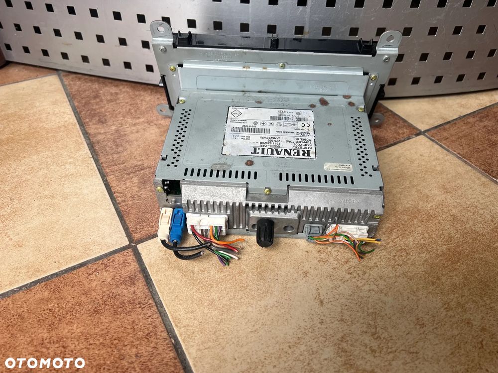 RADIO WYŚWIETLACZ EKRAN NAWIGACJI RENAULT CLIO IV 281152928R - 2