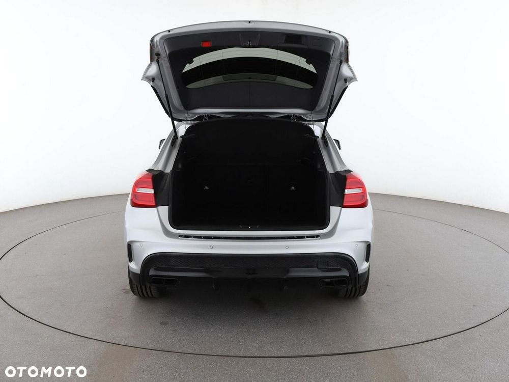 Mercedes-Benz GLA 45 AMG 4-Matic - 20