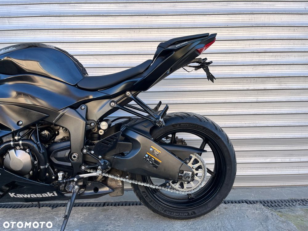 Kawasaki ZX - 22