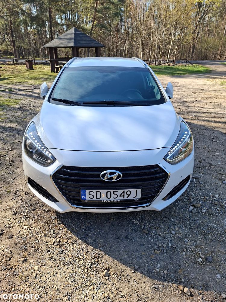 Hyundai i40 1.7 CRDi BlueDrive Comfort - 1