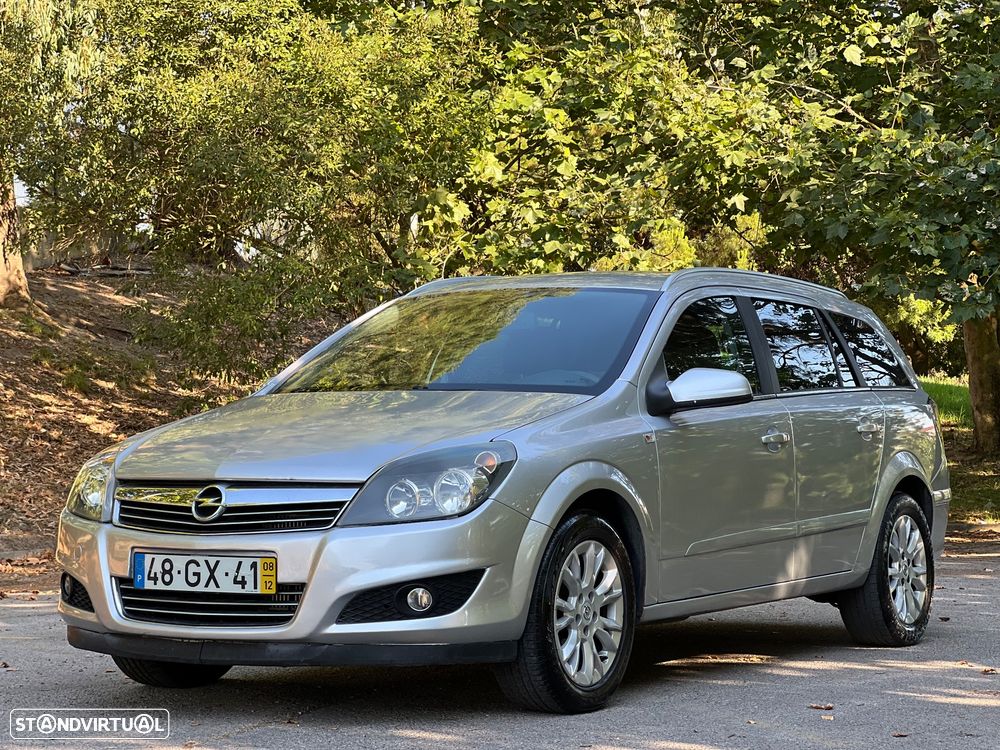 Opel Astra 1.3 CDTI Cosmo - 1