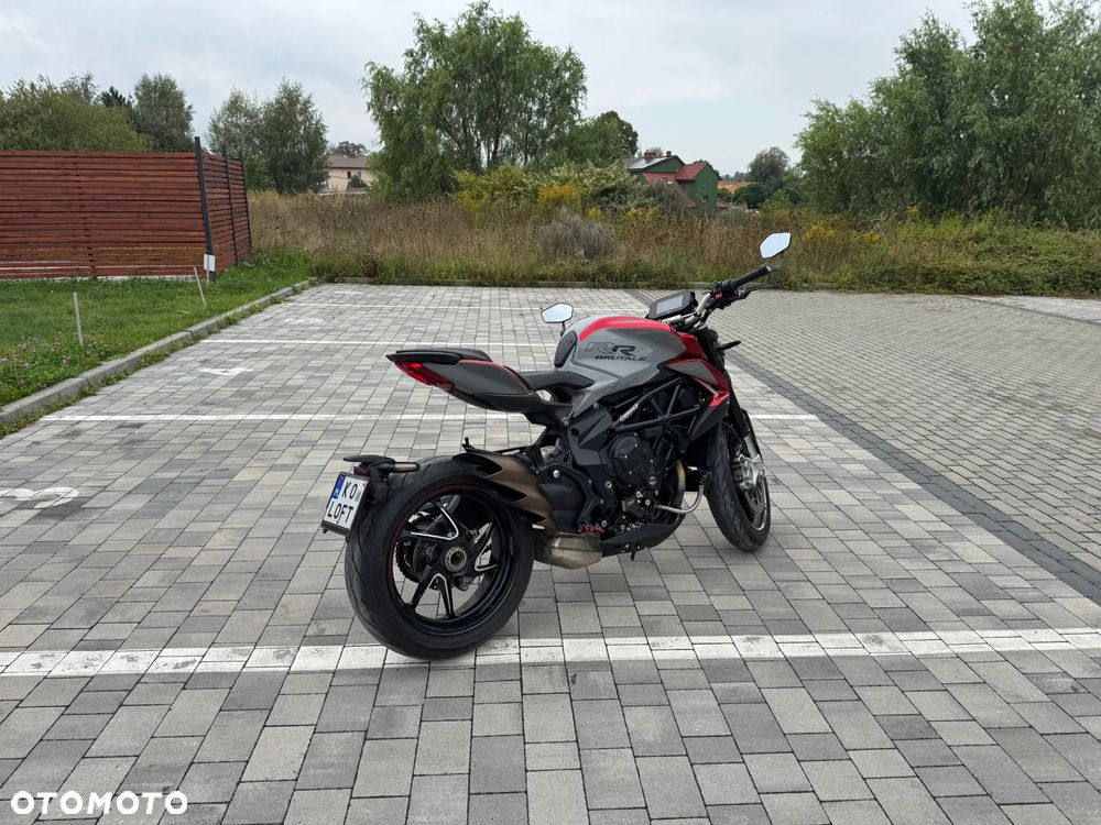 MV AGUSTA Brutale - 4