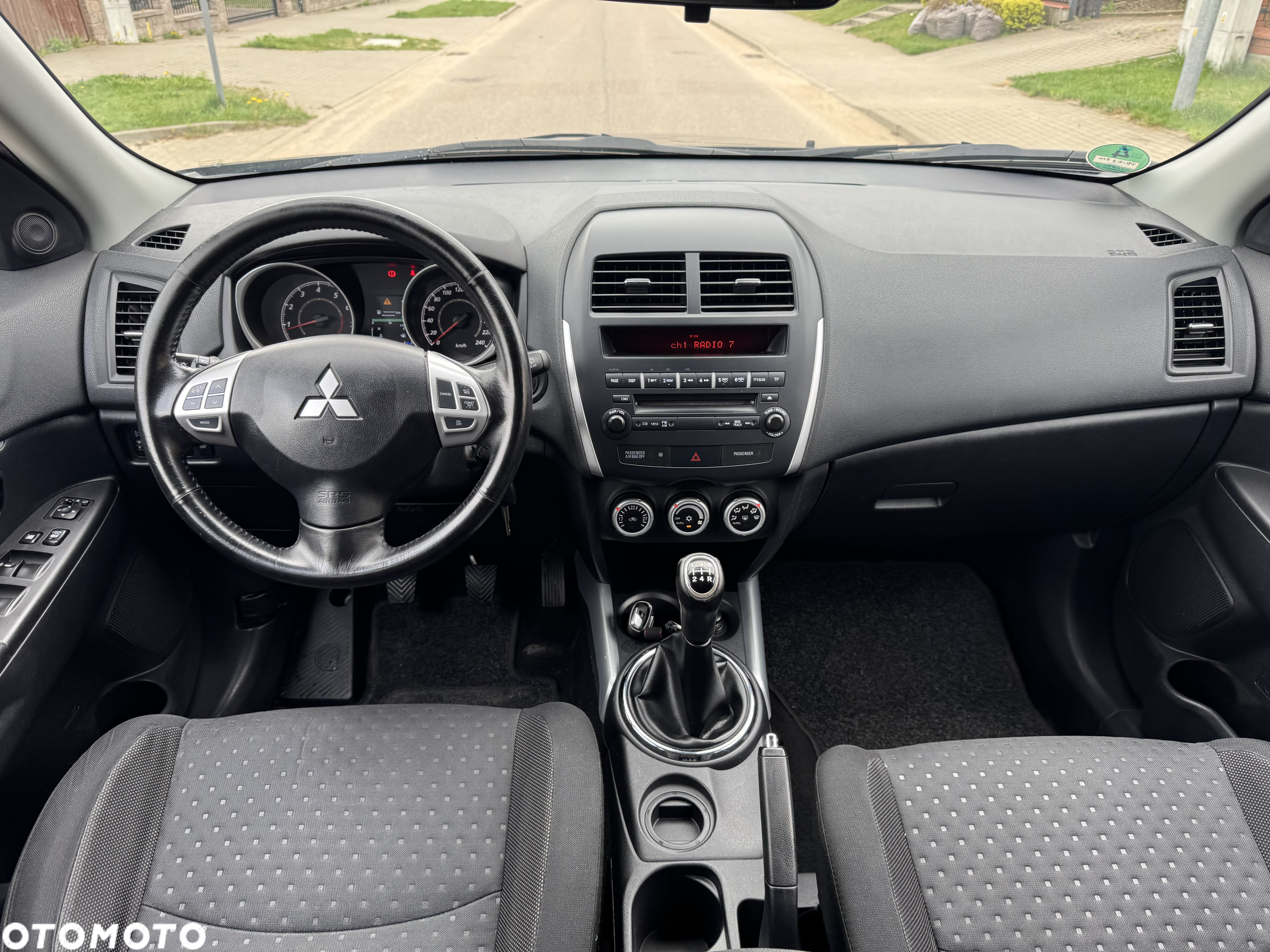 Mitsubishi ASX - 8