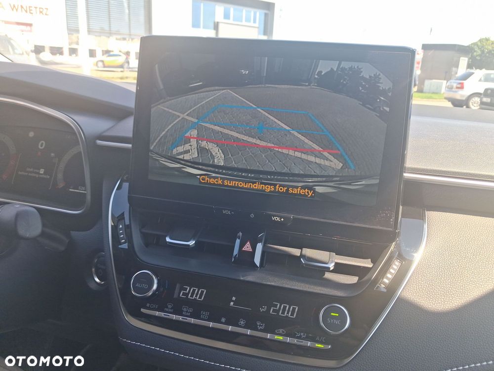 Toyota Corolla 1.8 Hybrid Comfort - 30