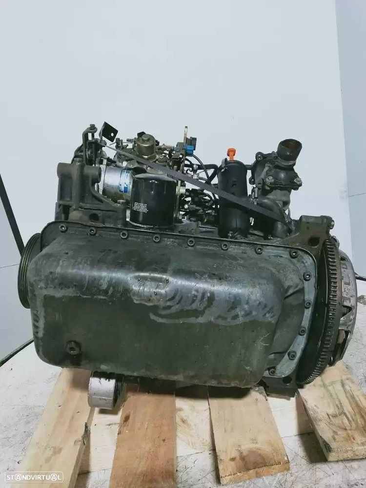 MOTOR COMPLETO PEUGEOT 205 I 1983 -161A - 1
