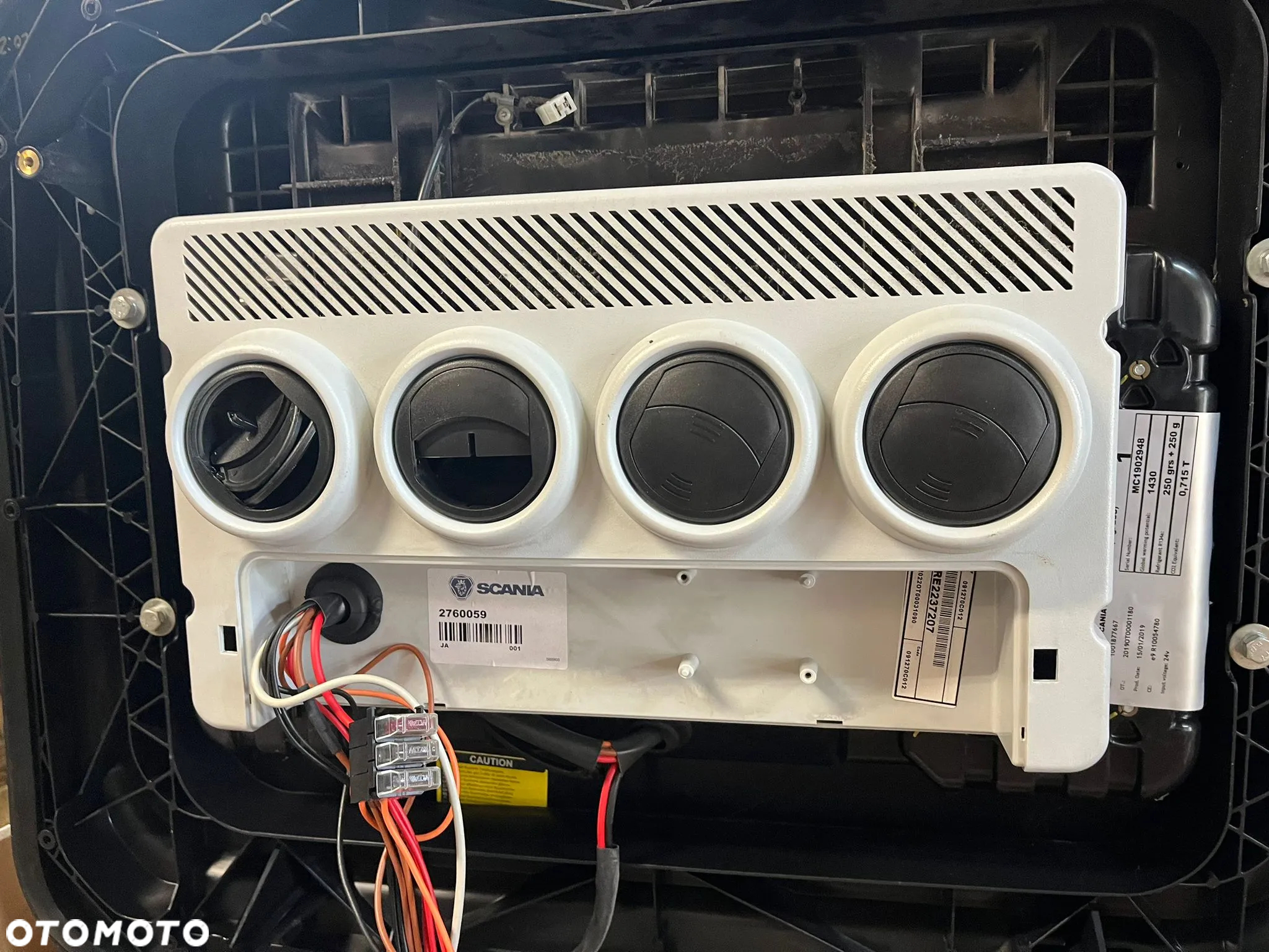 Klimatyzacja postojowa Scania S R BYCOOL SLIM NTG  2760059 - 5