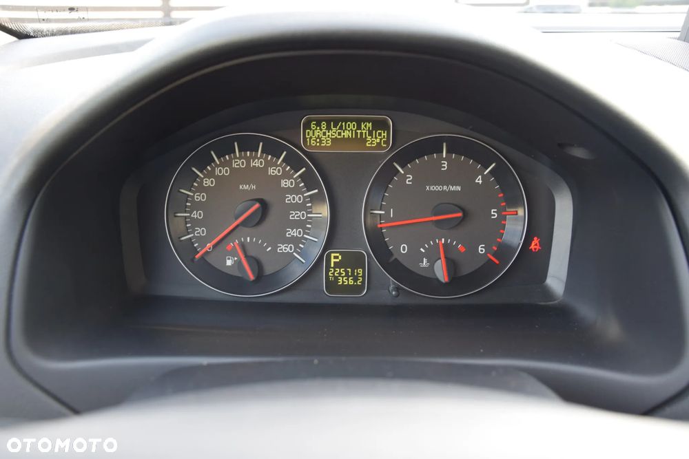 Volvo V50 DPF D3 Geartronic Business Edition - 35