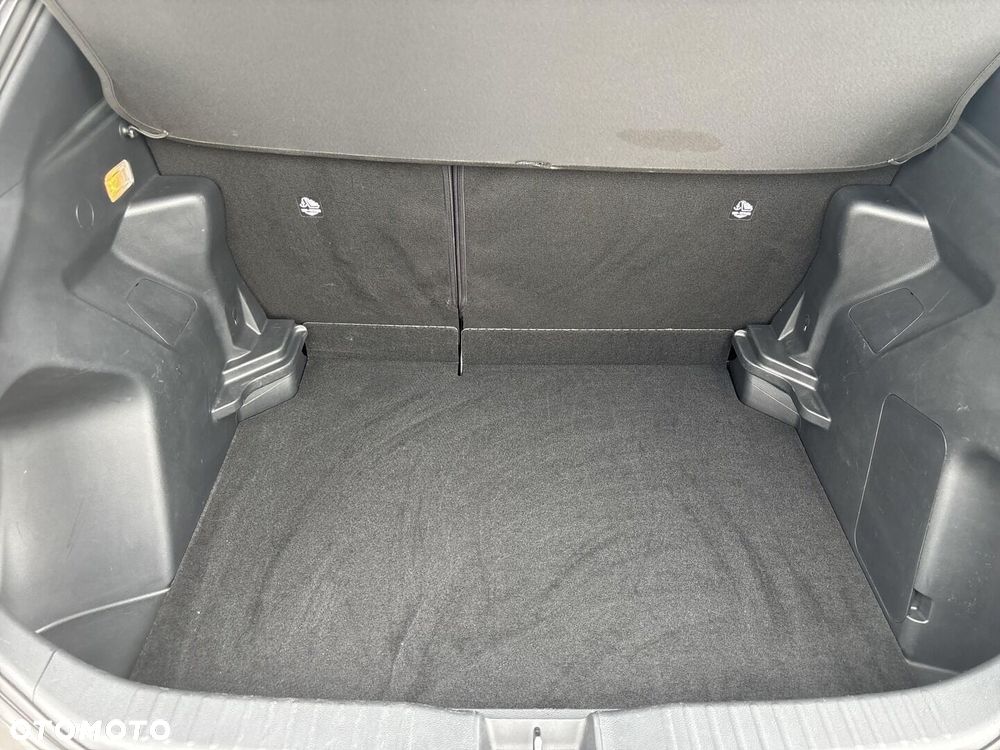 Toyota Yaris Cross Hybrid 1.5 Comfort - 29