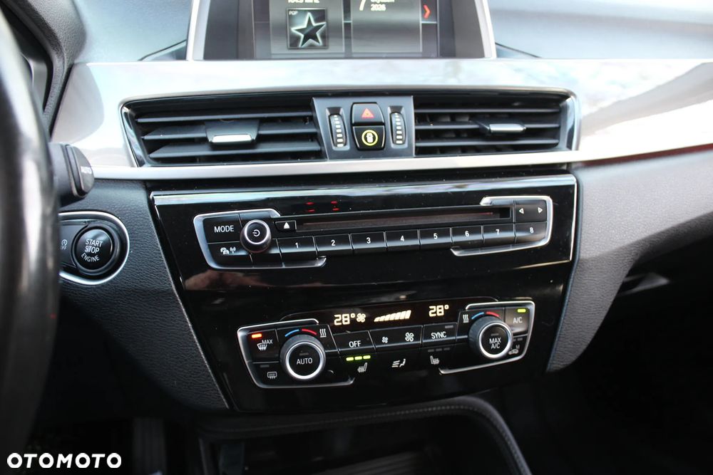 BMW X1 xDrive20d xLine sport - 28