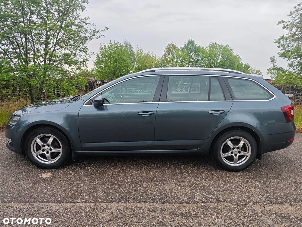 Skoda Octavia ver-2-0-tdi-edition-dsg - 11