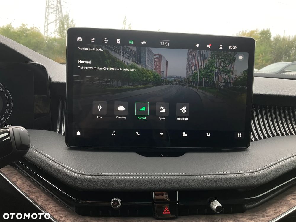 Skoda Superb 2.0 TDI SCR 4x4 L&K DSG - 21