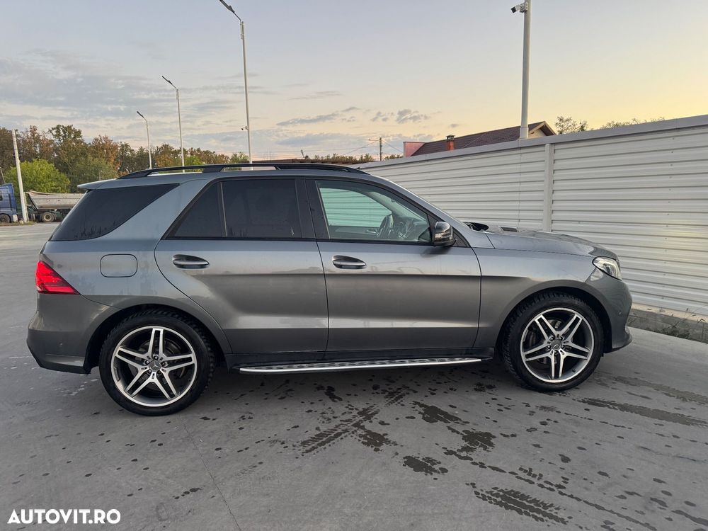 Mercedes-Benz GLE 250 d 4MATIC - 3