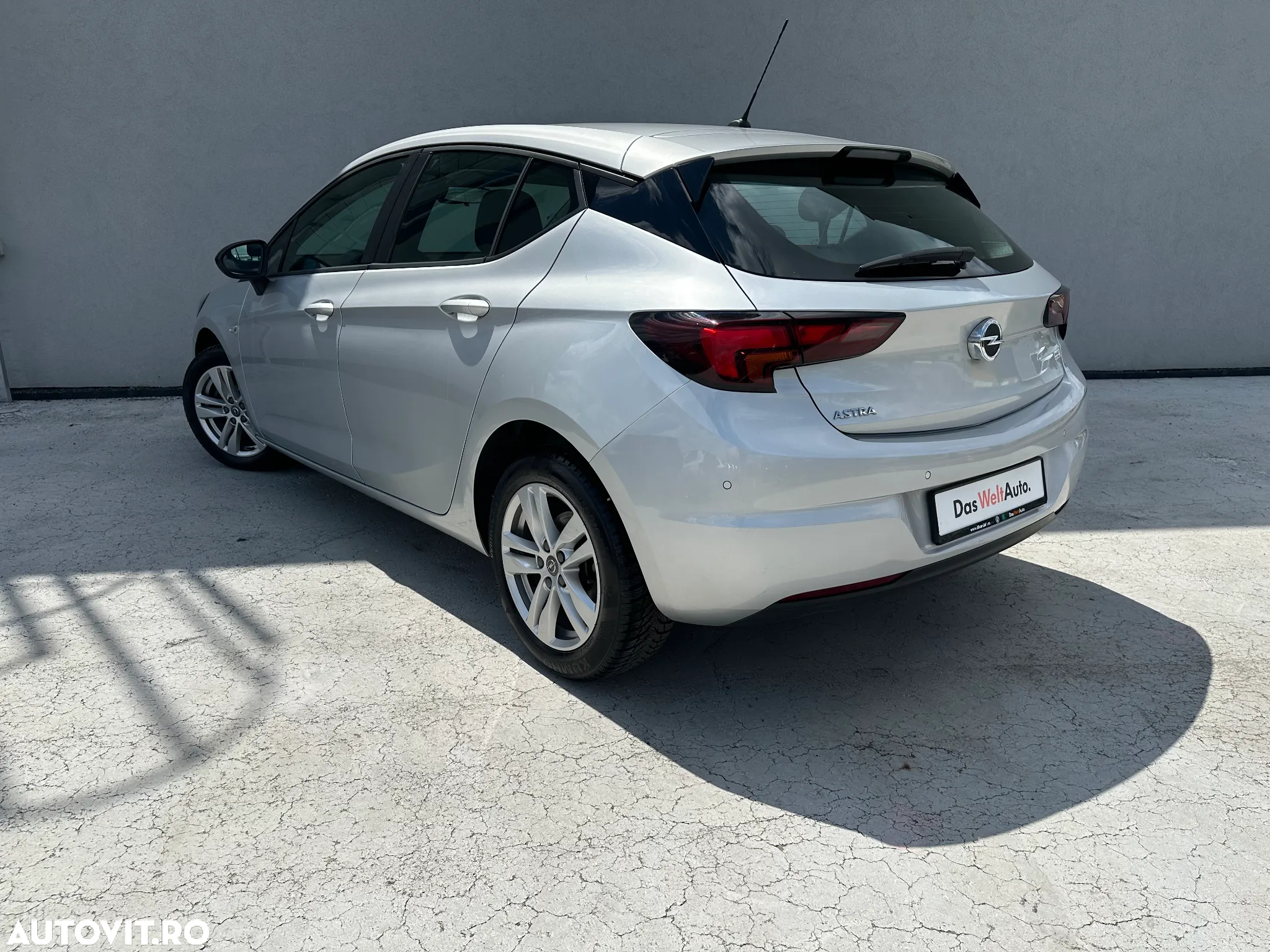 Opel Astra 1.5 Start/Stop Elegance - 4