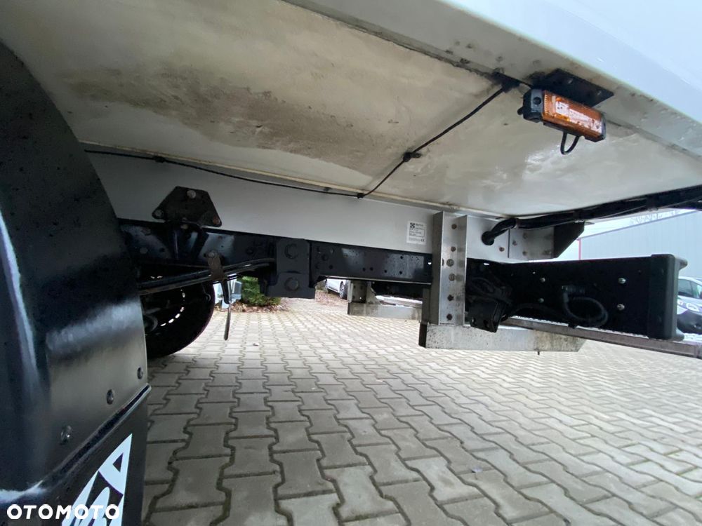 Iveco DAILY 35-140 HI-MATIC KONTENER CHŁODNIA CARRIER 6 PALET 78.000KM - 23