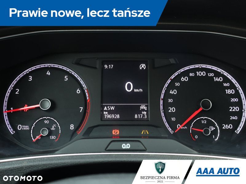 Volkswagen T-Roc - 13