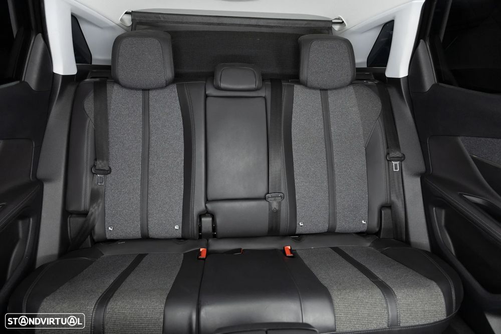 Peugeot 3008 1.2 PureTech Allure - 13