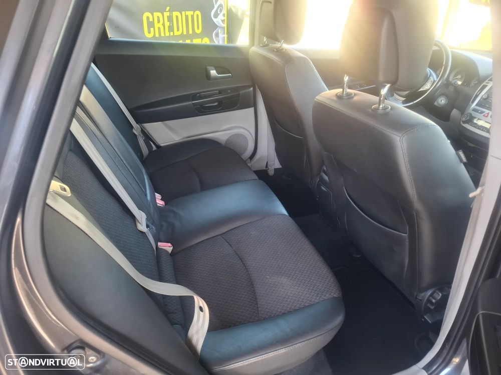 Kia Ceed SW 1.6 CRDi LX - 11