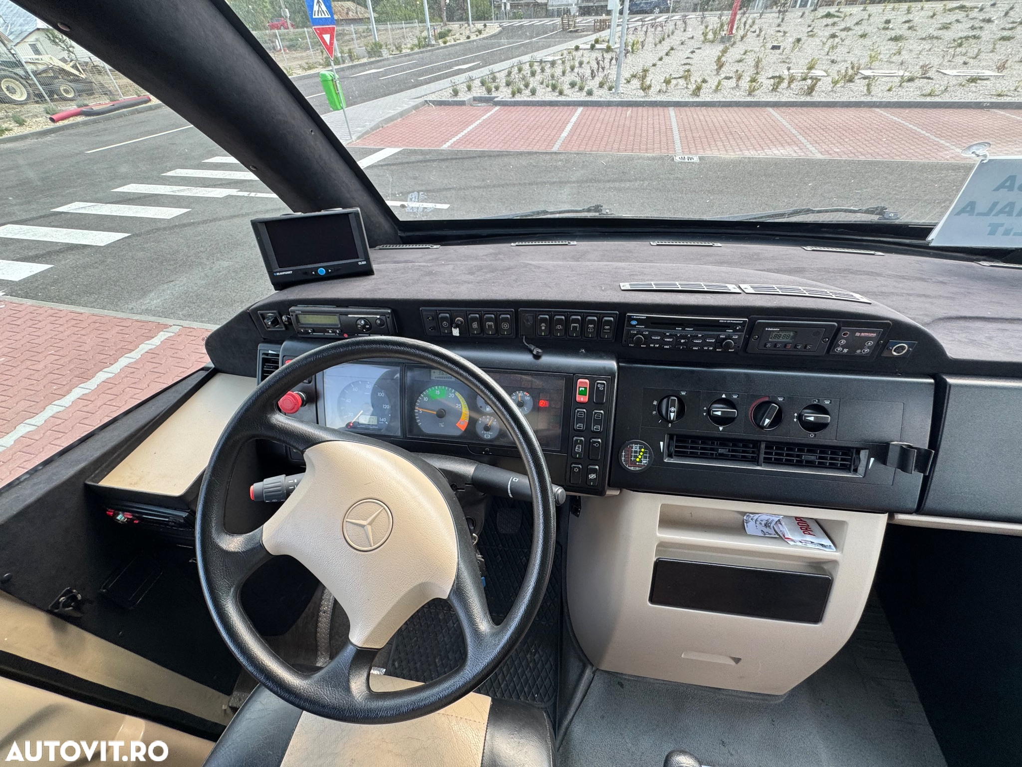 Mercedes-Benz Vario - 6