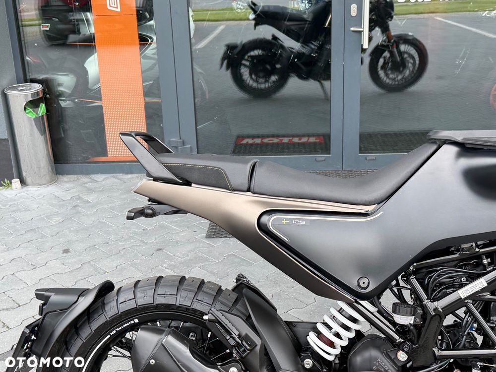 Husqvarna Svartpilen - 10